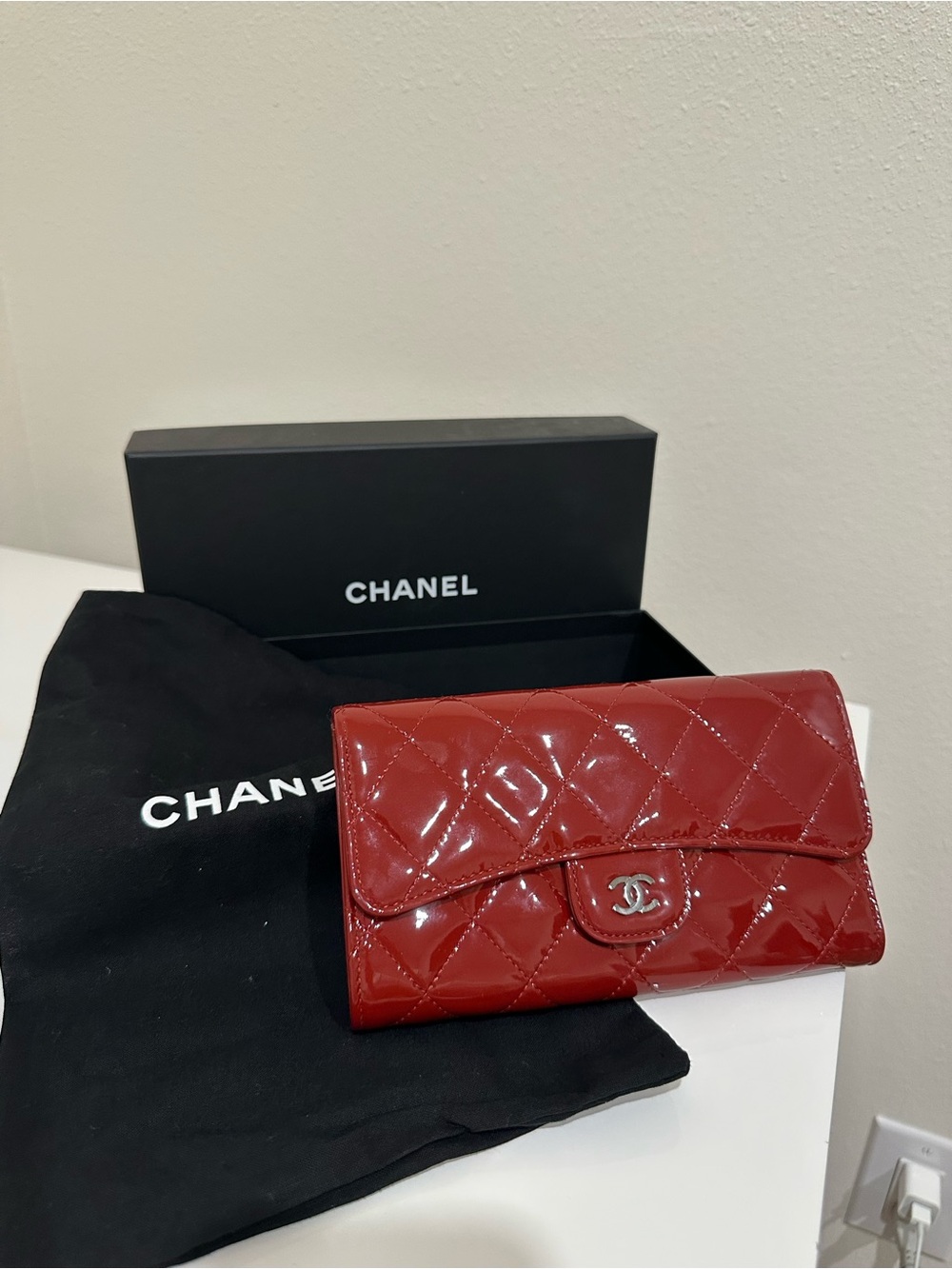 Chanel Quilted Red Patent Leather CC Logo Long Wallet with Box & Dust Bag - Picture 2 of 4